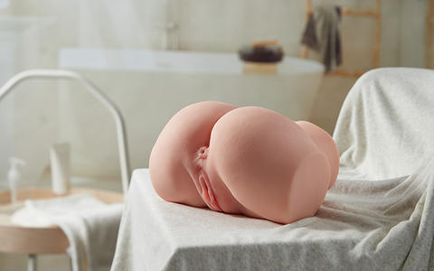 Choosing the Perfect Realistic Skin Dildo